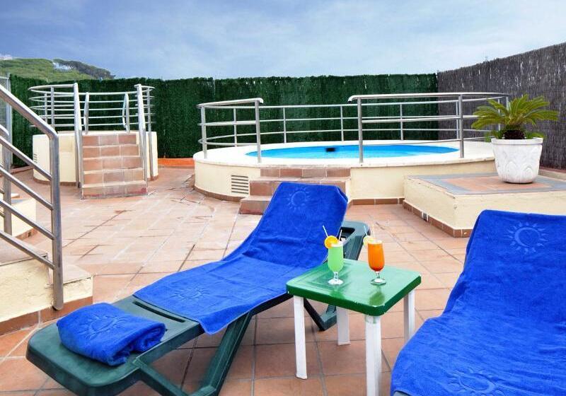 ホテル htop Alexis