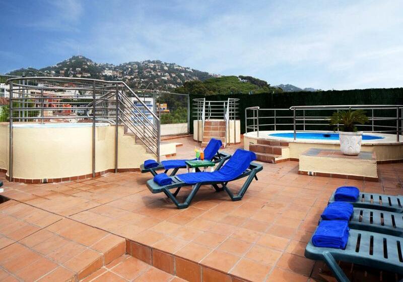 ホテル htop Alexis