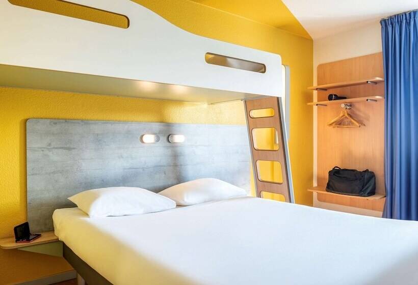 בית מלון כפרי Ibis Budget Grigny Centre