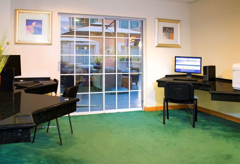 Istay Hotel Ciudad Juarez