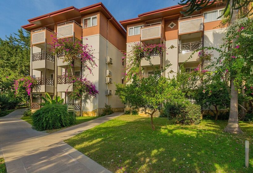 ホテル Justiniano Club Alanya