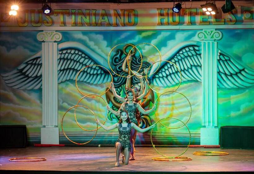 ホテル Justiniano Club Alanya