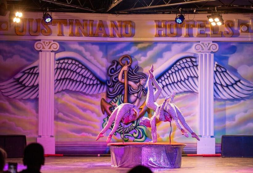 ホテル Justiniano Club Alanya