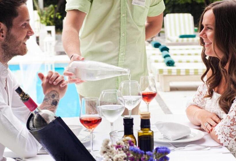 La Piscine Art Hotel, Philian Hotels And Resorts