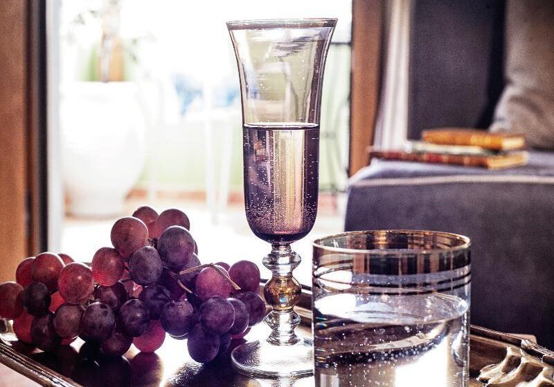 La Piscine Art Hotel, Philian Hotels And Resorts