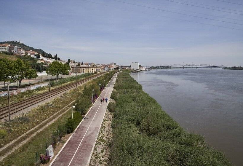 فندق Leziria Parque