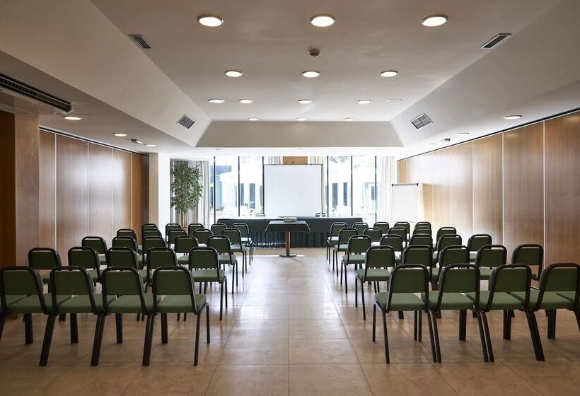 فندق Leziria Parque