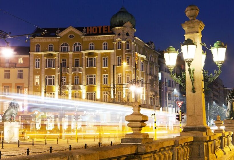 בית מלון כפרי Lion Sofia