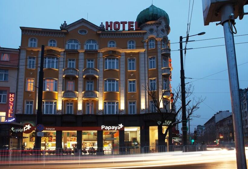 בית מלון כפרי Lion Sofia