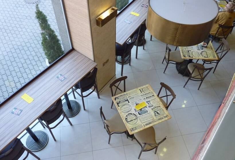 בית מלון כפרי Lion Sofia