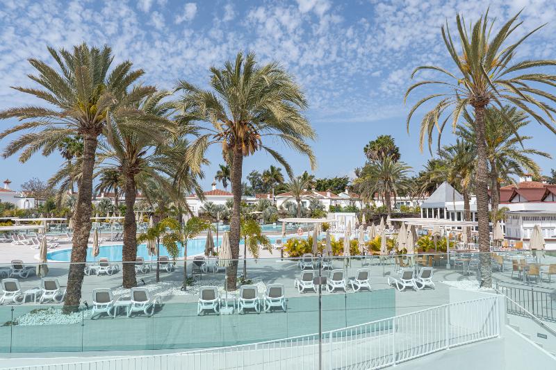 ホテル Livvo Dunagolf Suites