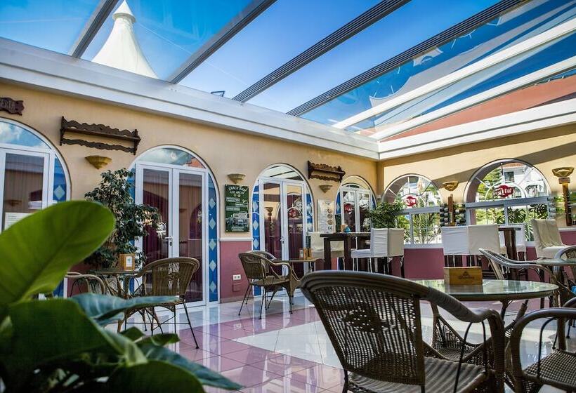 בית מלון כפרי Los Arcos