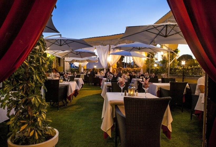 בית מלון כפרי Los Arcos