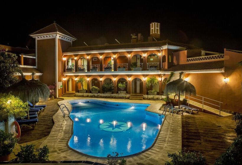 בית מלון כפרי Los Arcos