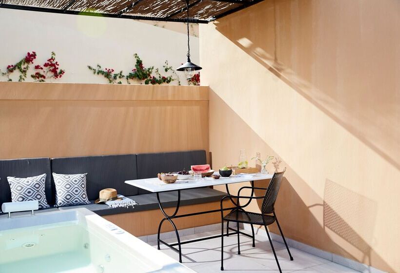 Отель Nido, Mar Bella Collection