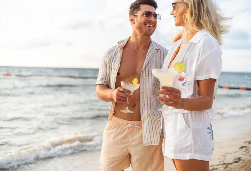 Отель Margaritaville Island Reserve Riviera Cancún A Karisma - All Inclusive Experience For All
