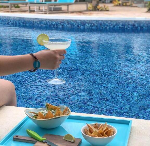 هتل Margaritaville Island Reserve Riviera Cancún A Karisma - All Inclusive Experience For All
