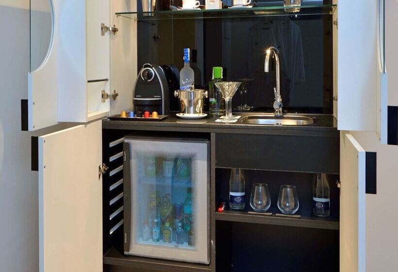 هتل Melia South Beach