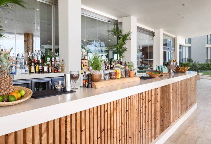 هتل Melia South Beach