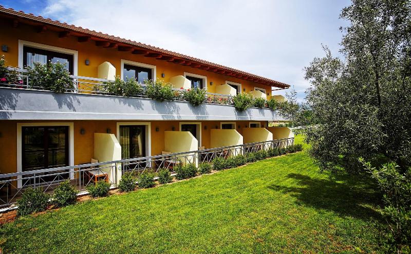 Miramare Hotel Eretria