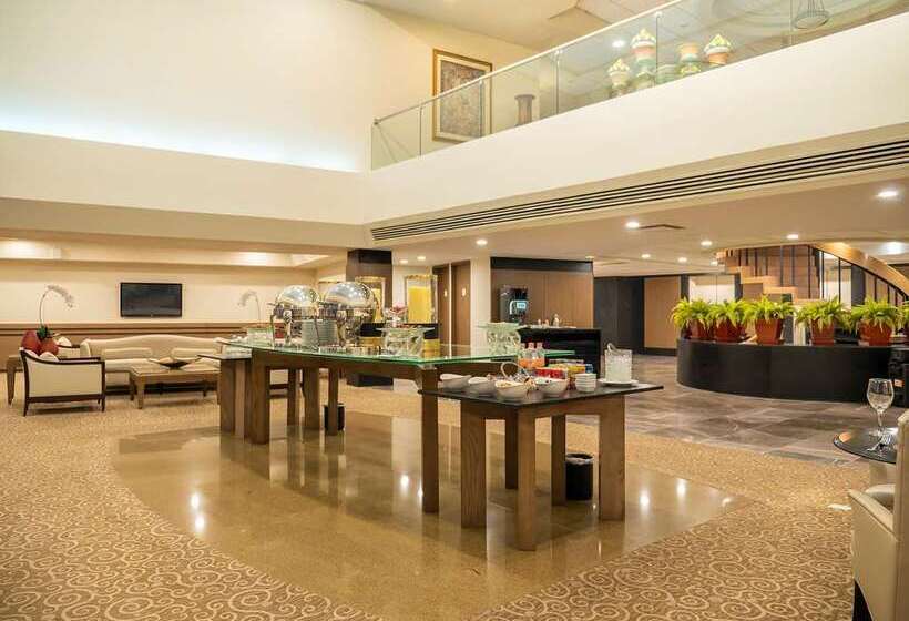 酒店 Ms Milenium Monterrey Curio Collection By Hilton