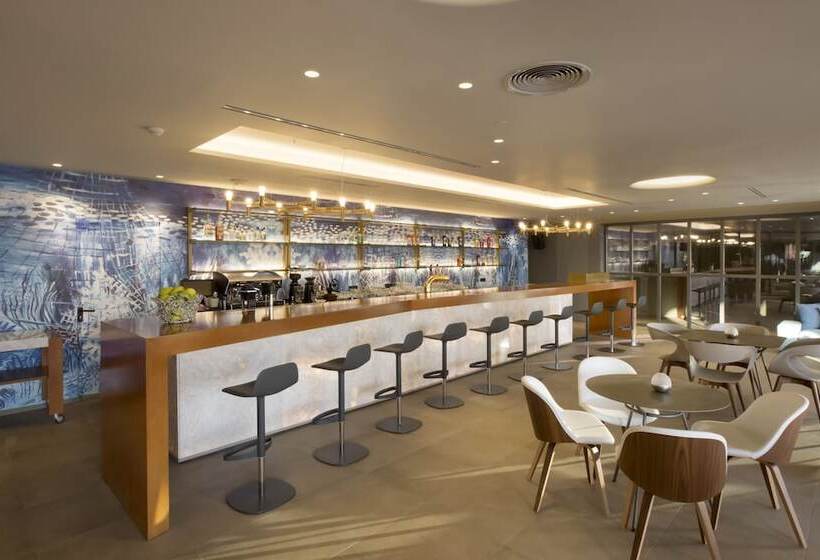 هتل Negroponte Resort Eretria