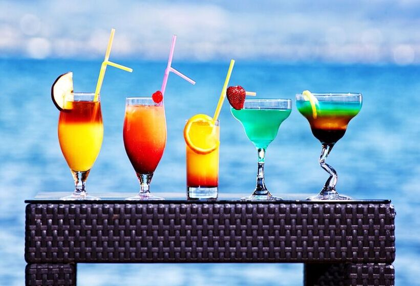 ホテル Negroponte Resort Eretria