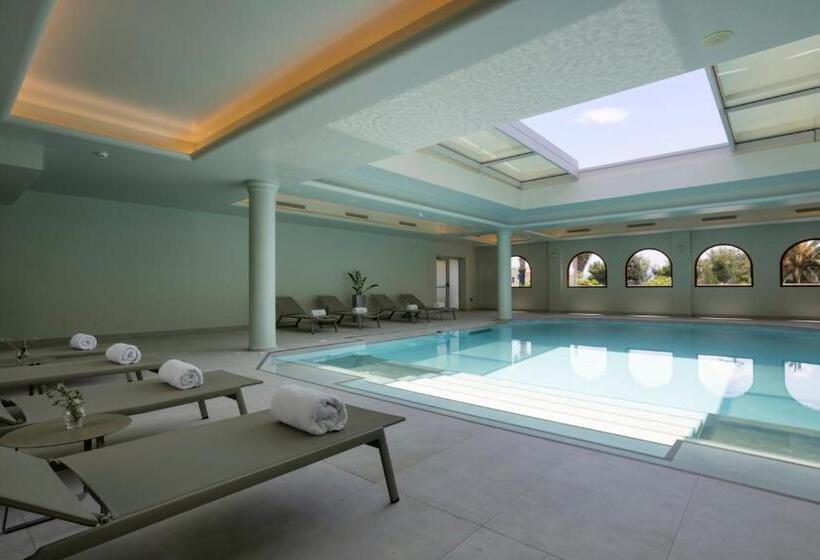 هتل Negroponte Resort Eretria