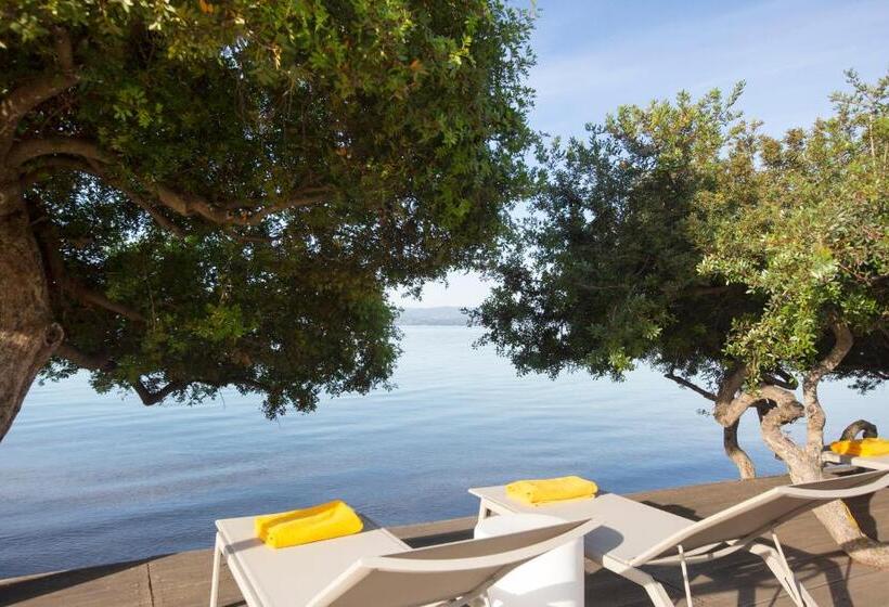 ホテル Negroponte Resort Eretria