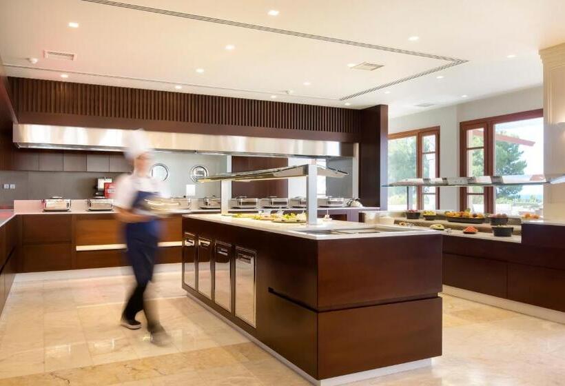 هتل Negroponte Resort Eretria