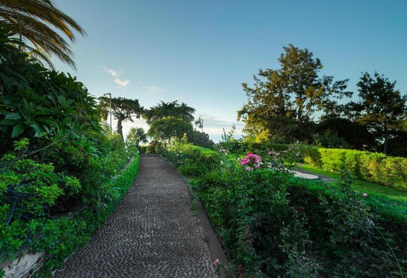ホテル Quinta Funchal Gardens   Adults Only