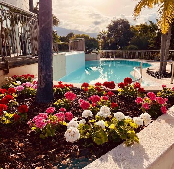 ホテル Quinta Funchal Gardens   Adults Only