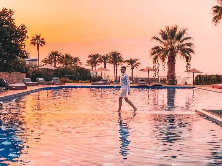 ホテル Minos Imperial Luxury Beach Resort & Spa Milatos