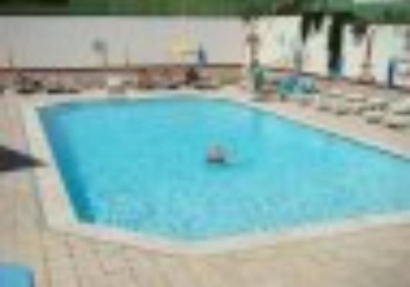 Fotos del hotel Residencial Pica Pau:  7