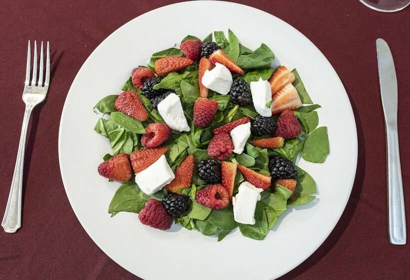 ホテル Ronda Minerva