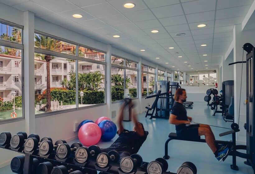 فندق Route Active