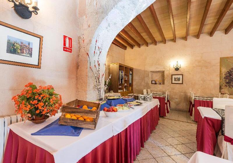 Сельский отель Petit  Rural Son Jorda