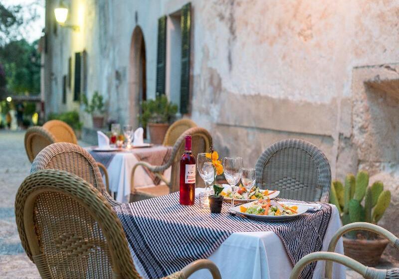 Сельский отель Petit  Rural Son Jorda