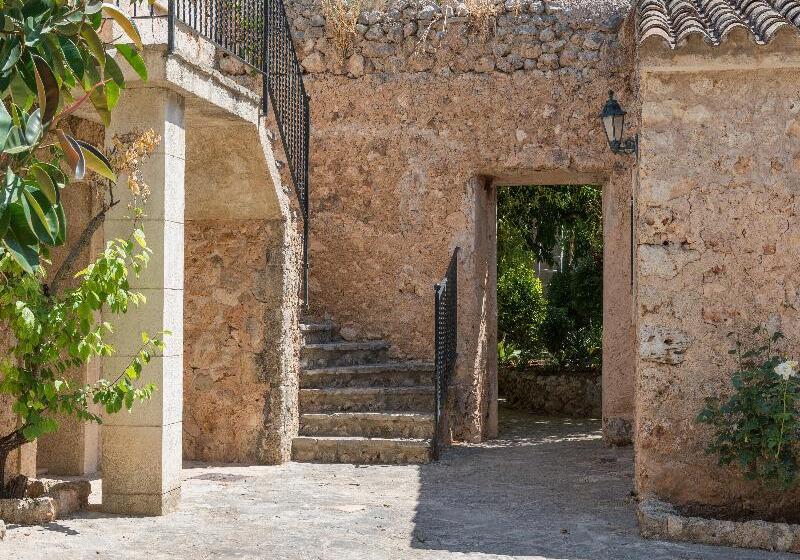 Сельский отель Petit  Rural Son Jorda