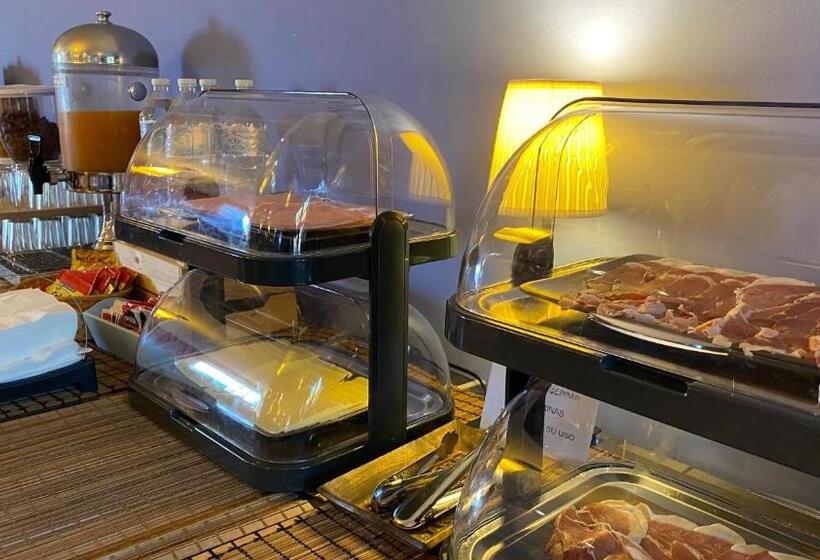 هتل روستایی Rural Cuadroveña