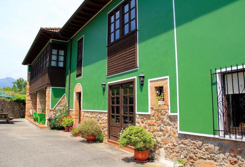 هتل روستایی Rural Cuadroveña