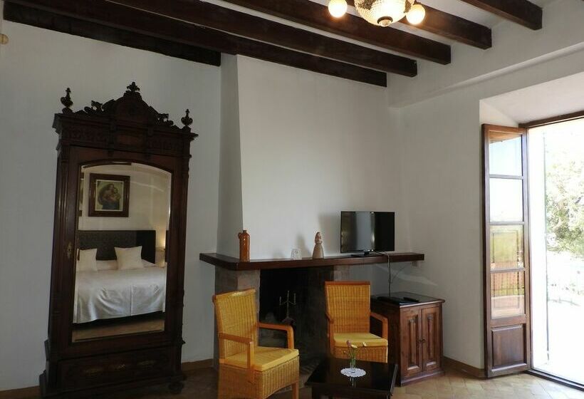 Hotel Rural Son Xotano