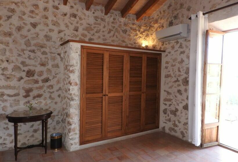 Hotel Rural Son Xotano