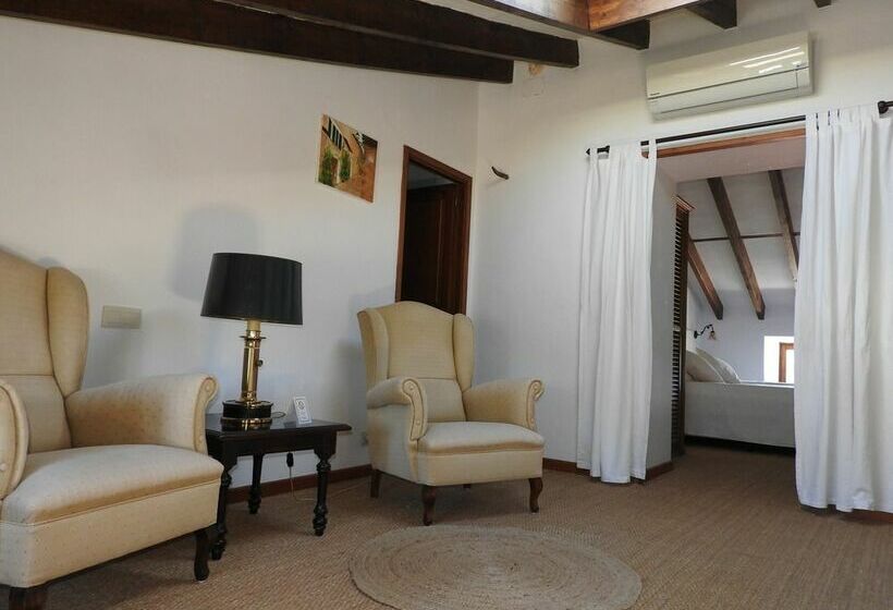 Hotel Rural Son Xotano