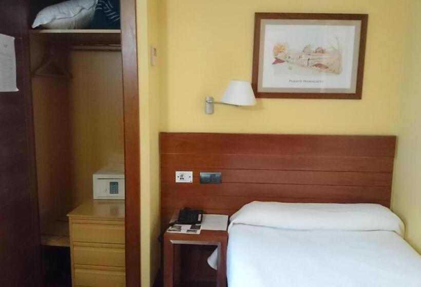 هتل Rural Vado Del Duratón