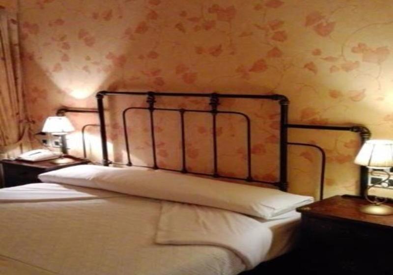 Hotel Rural Valonsadero