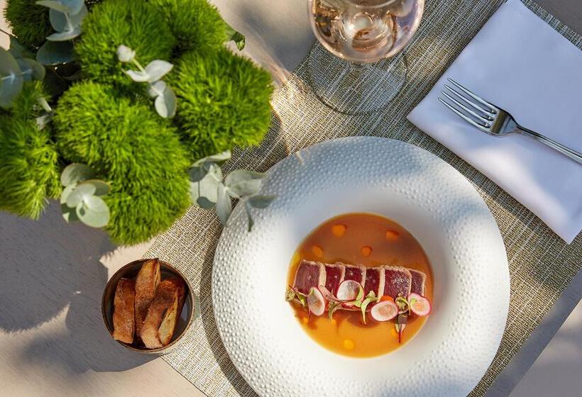 فندق Sani Asterias