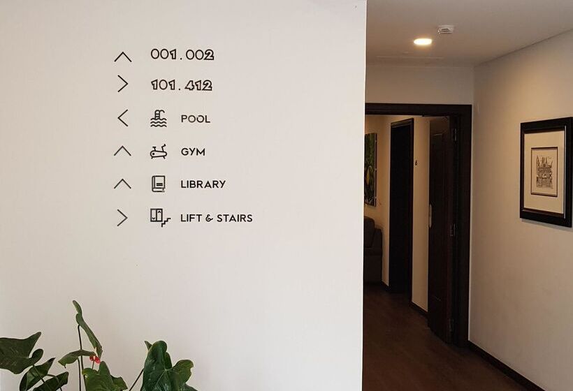 ホテル Santa Cruz Village