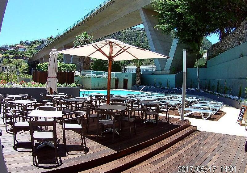 ホテル Santa Cruz Village