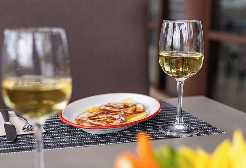 فندق Seth Port Ciutadella